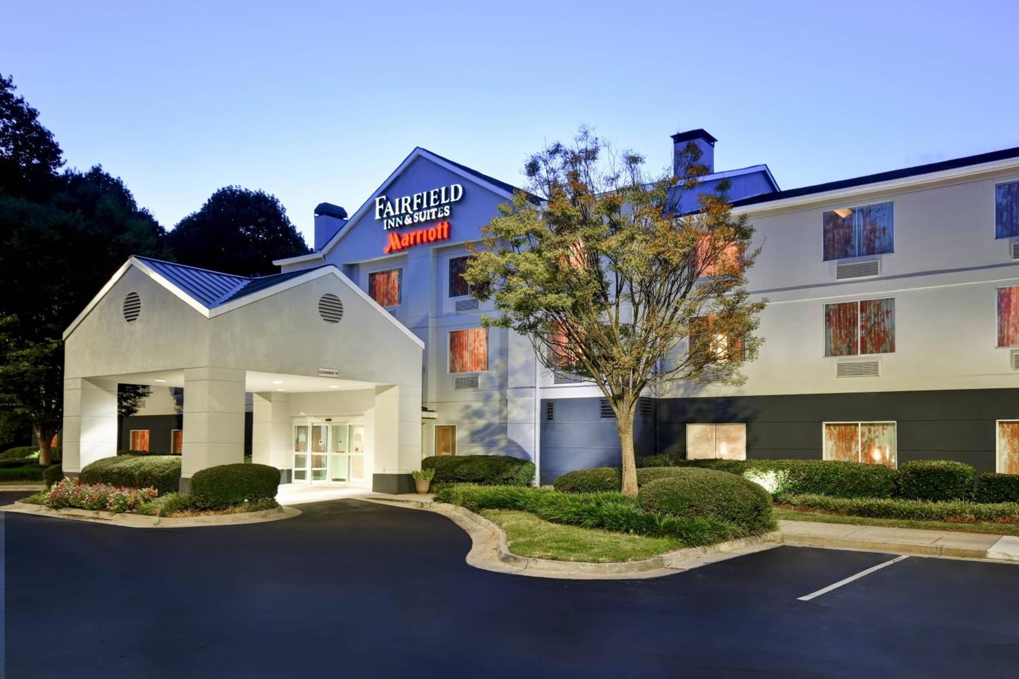 Fairfield Inn & Suites By Marriott Atlanta Кеннесо Екстер'єр фото